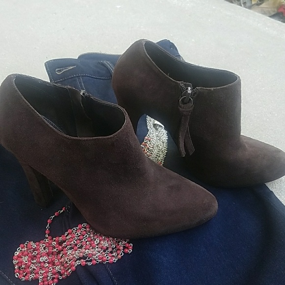 Ralph Lauren Shoes - Ralph Lauren suede ankle boots